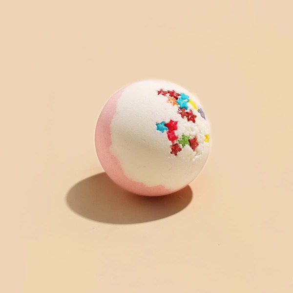 

1pc Strawberry Scented Two-tone Bath Bomb-120g, Multicolor