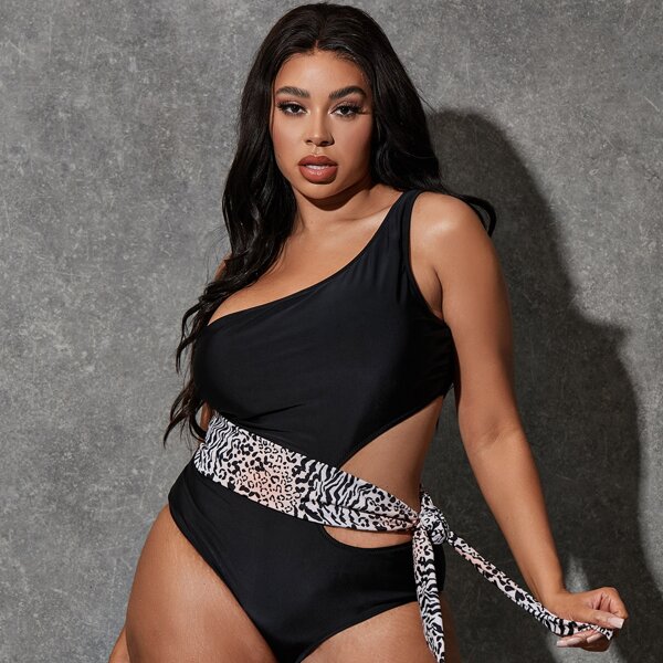 

Plus Cut-out One Shoulder One Piece Swimsuit, Black