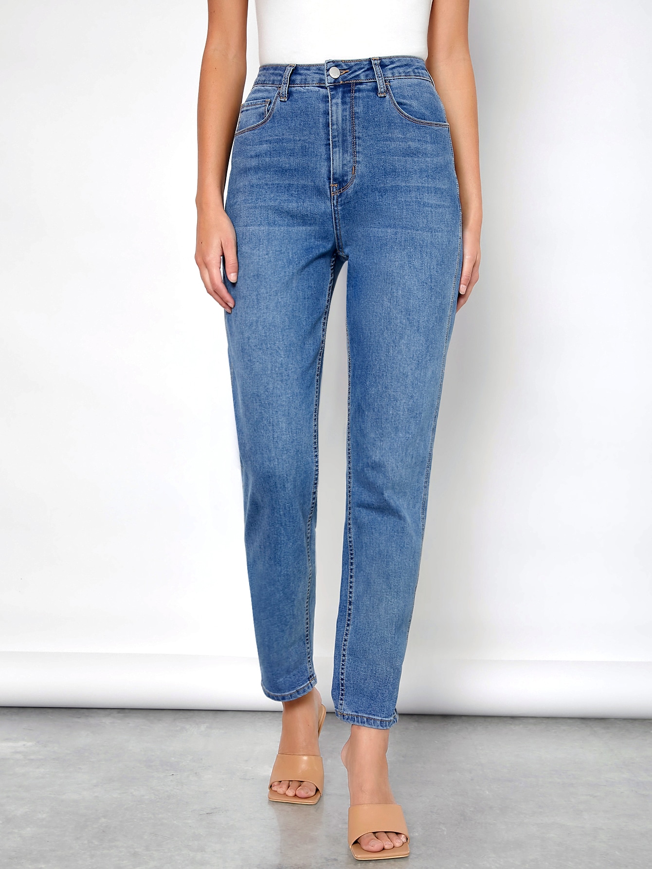 High-waisted Comfort Stretch Denim Mom Jeans thumbnail