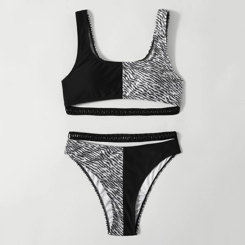 

Zebra Stripe Spliced Bikini Swimsuit, Black and white