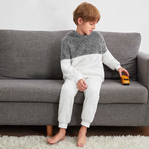 

Boys Colorblock Teddy Hoodie & Pants Set, Multicolor
