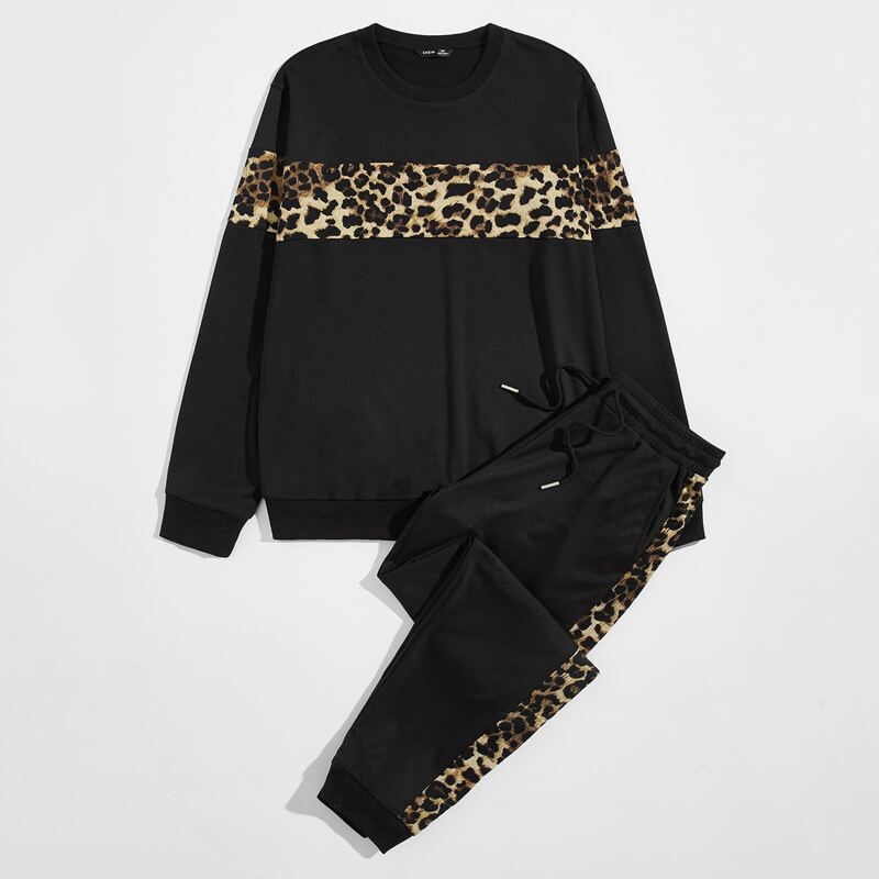 

Guys Leopard Detail Pullover & Drawstring Sweatpants Set, Black