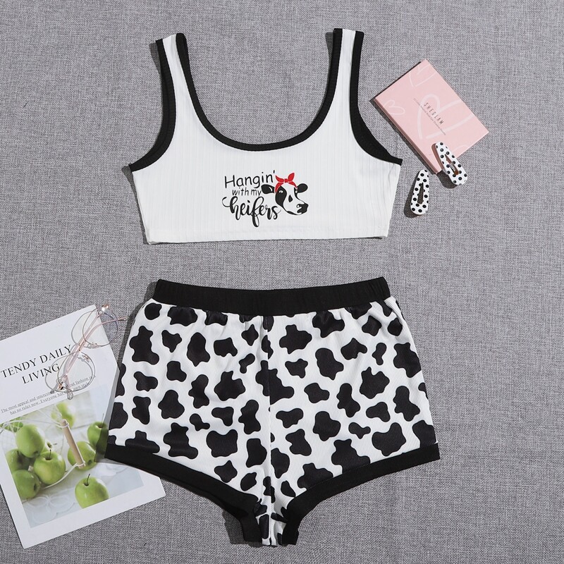 

Cow And Slogan Graphic Pajama Set, Black and white