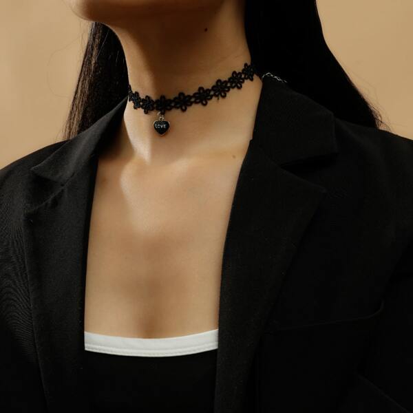 

Heart Charm Lace Choker, Black