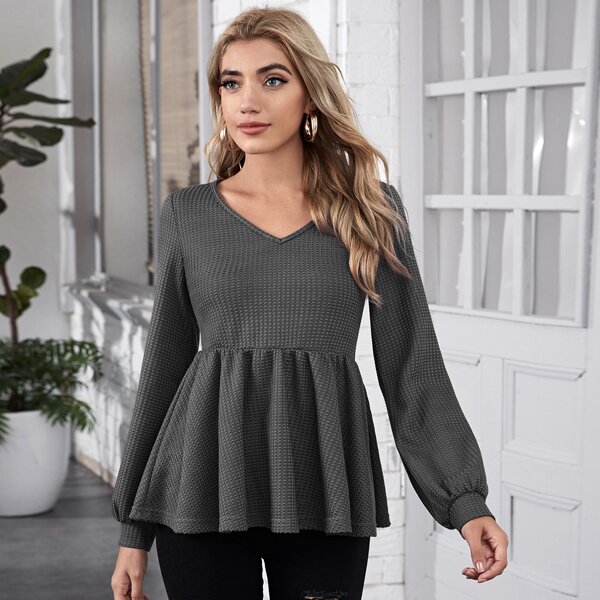 

V-neck Lantern Sleeve Waffle Knit Peplum Top, Dark grey