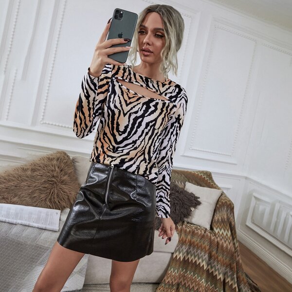 

Zebra Striped Peekaboo Front Tee, Multicolor