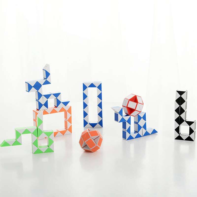 

1pc Random Magic Snake Cube Fidget Toy, Multicolor