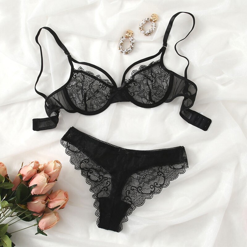 

Floral Lace Underwire Harness Lingerie Set, Black