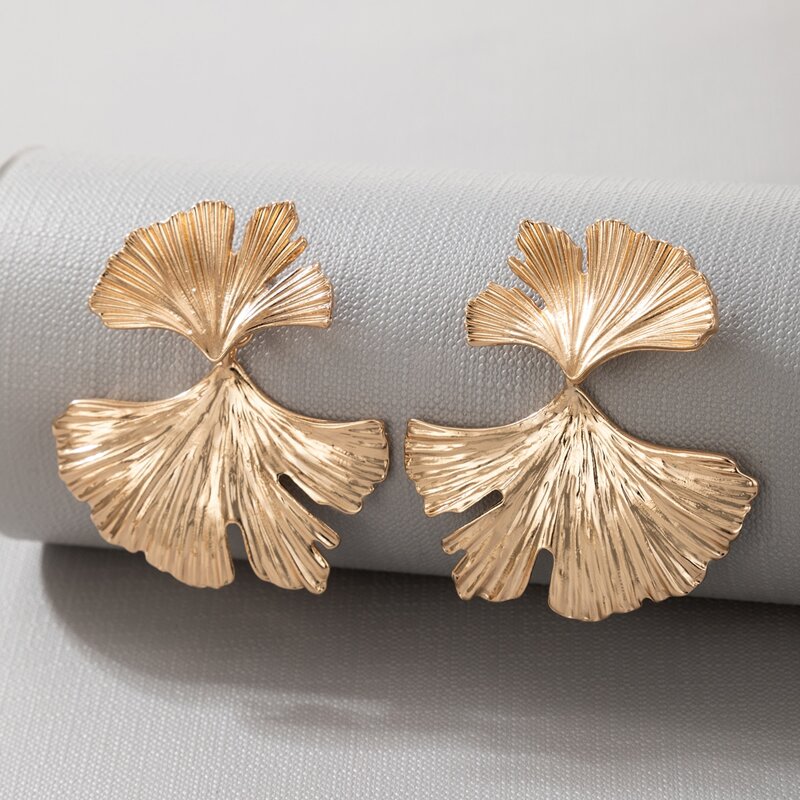 

Ginkgo Design Drop Earrings, Gold