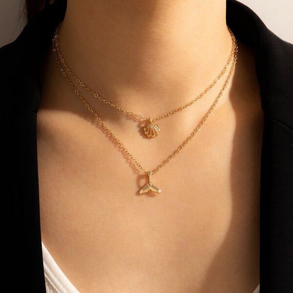 

Fishtail Charm Layered Necklace, Gold