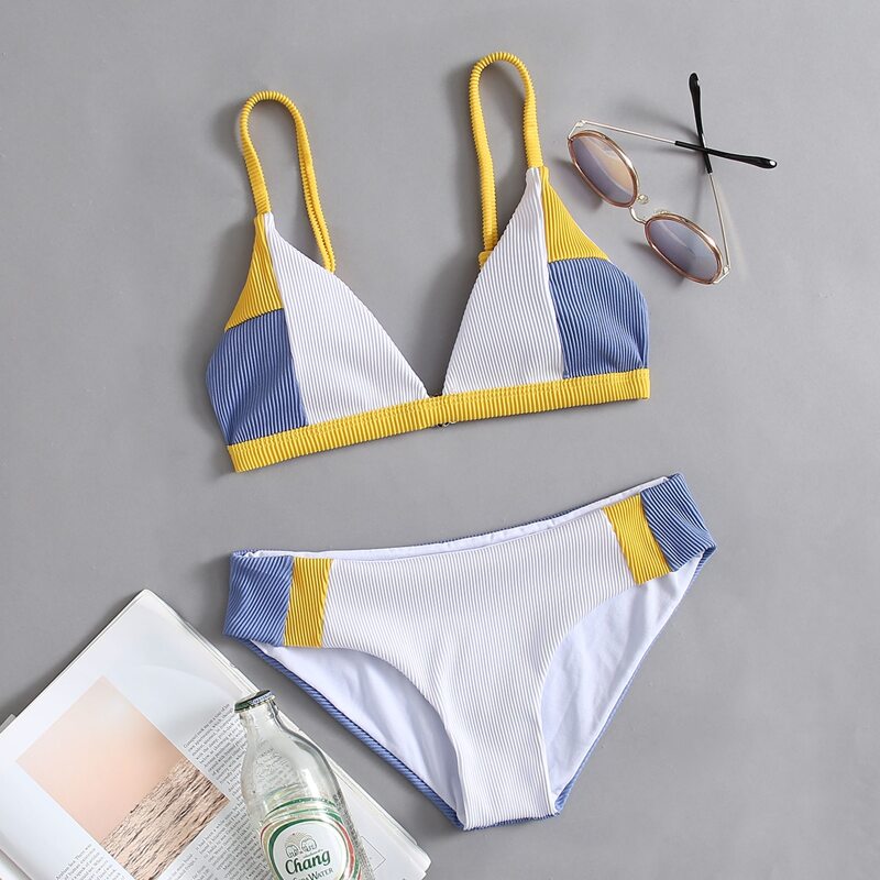 

Colorblock Triangle Bikini Swimsuit, Multicolor