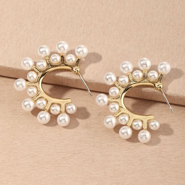 

Faux Pearl Decor Cuff Hoop Earrings, White
