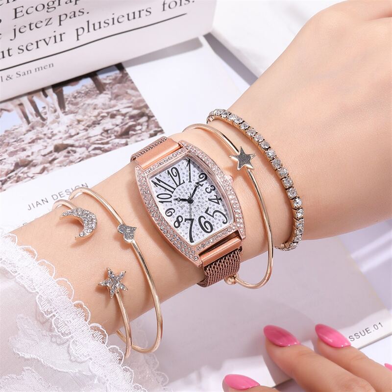 

1pc Rhinestone Decor Mesh Strap Quartz Watch & 4pcs Bracelet