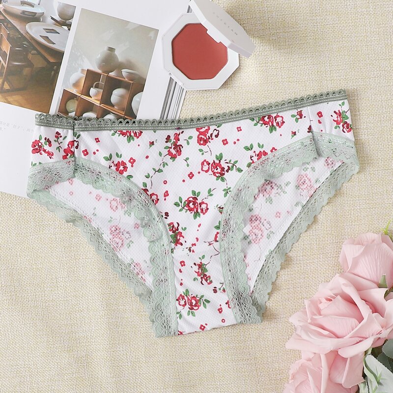 

Floral Print Lace Trim Panty, Multicolor