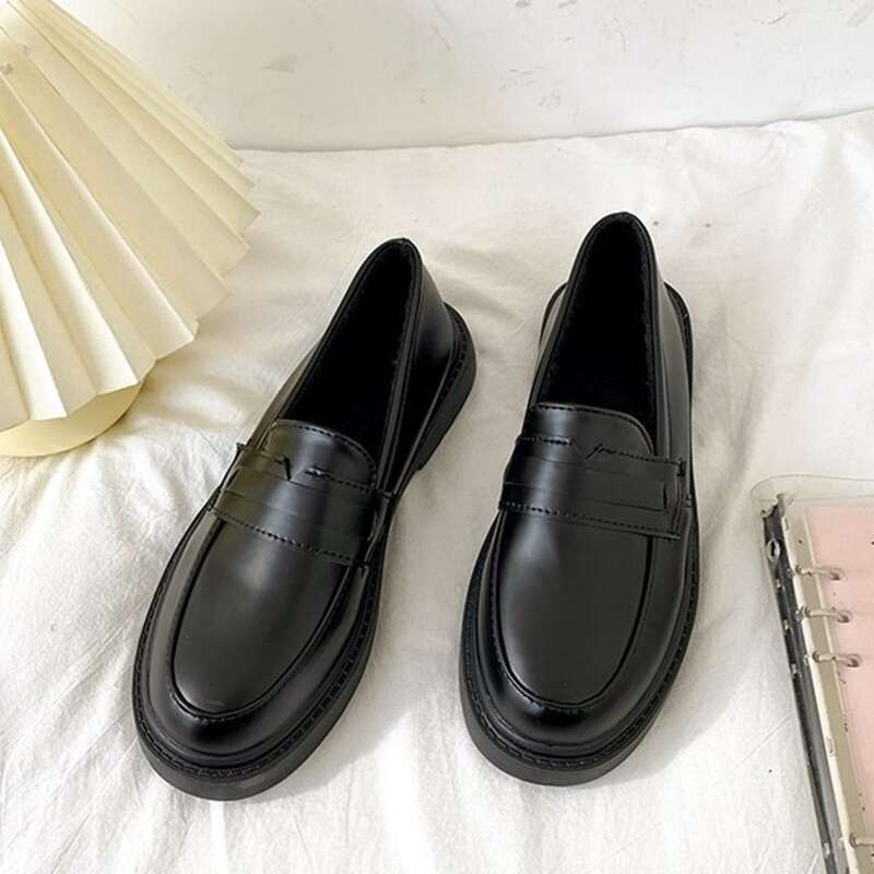 

Minimalist Flat Loafers, Black