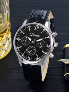 Men Triple Dial Round Pointer Quartz Watch - Silver - View 2