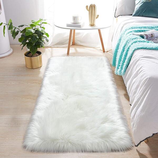 

Solid Color Plush Carpet, White