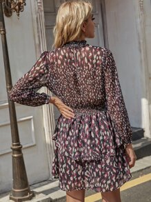 SHEIN Clasi 滿版圖案打褶腰多層次下擺A字型洋裝