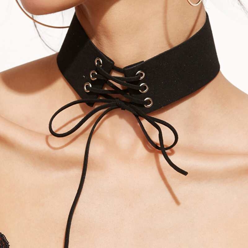 

Lace-up Choker, Black