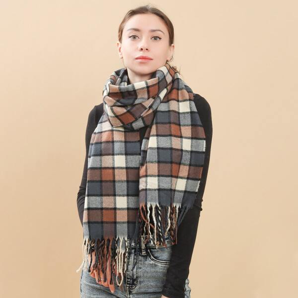 

Fringe Hem Plaid Scarf, Multicolor