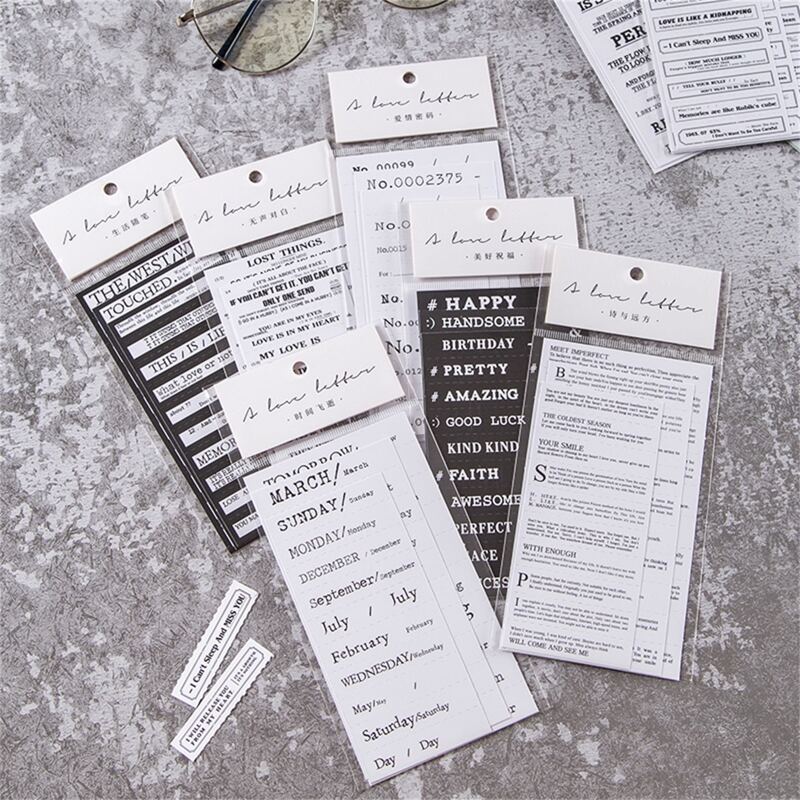 

3sheets Slogan Graphic Random Sticker, Black and white
