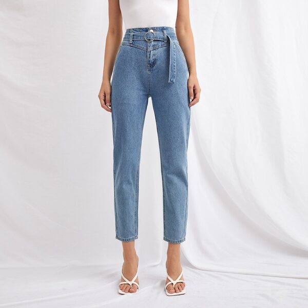 

Buckle Belted Carrot Jeans, Light wash