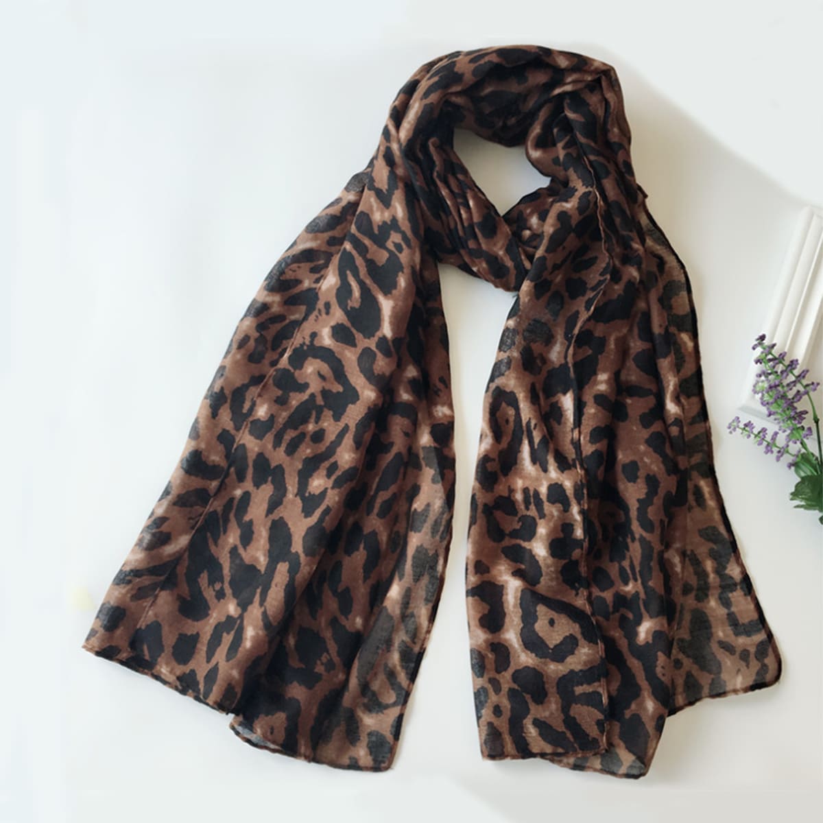 

Leopard Pattern Scarf, Multicolor