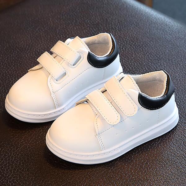 

Toddler Boys Velcro Strap Skate Shoes, White