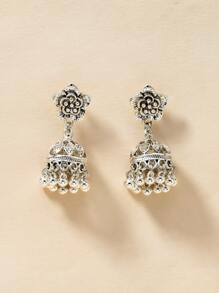 Aretes con colgante de campana