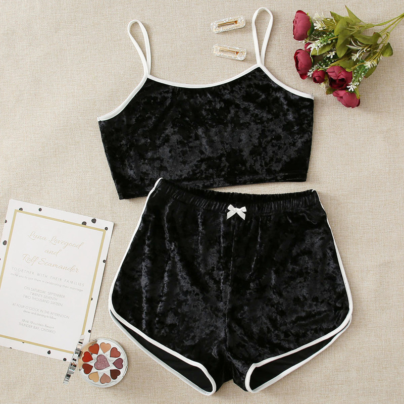 

Contrast Binding Velvet PJ Set, Black
