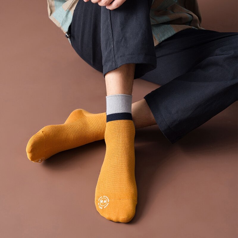 

Guys 1pair Colorblock Crew Socks, Orange