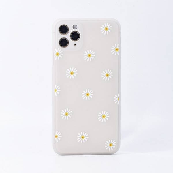 

Daisy Print iPhone Case, Multicolor