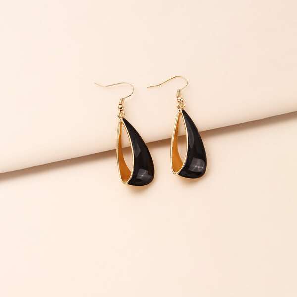 

Hollow Out Drop Earrings, Black