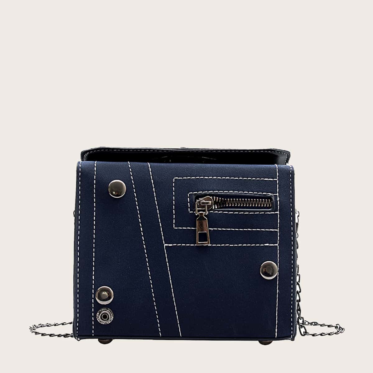 

Minimalist Zip Chain Crossbody Bag, Navy blue