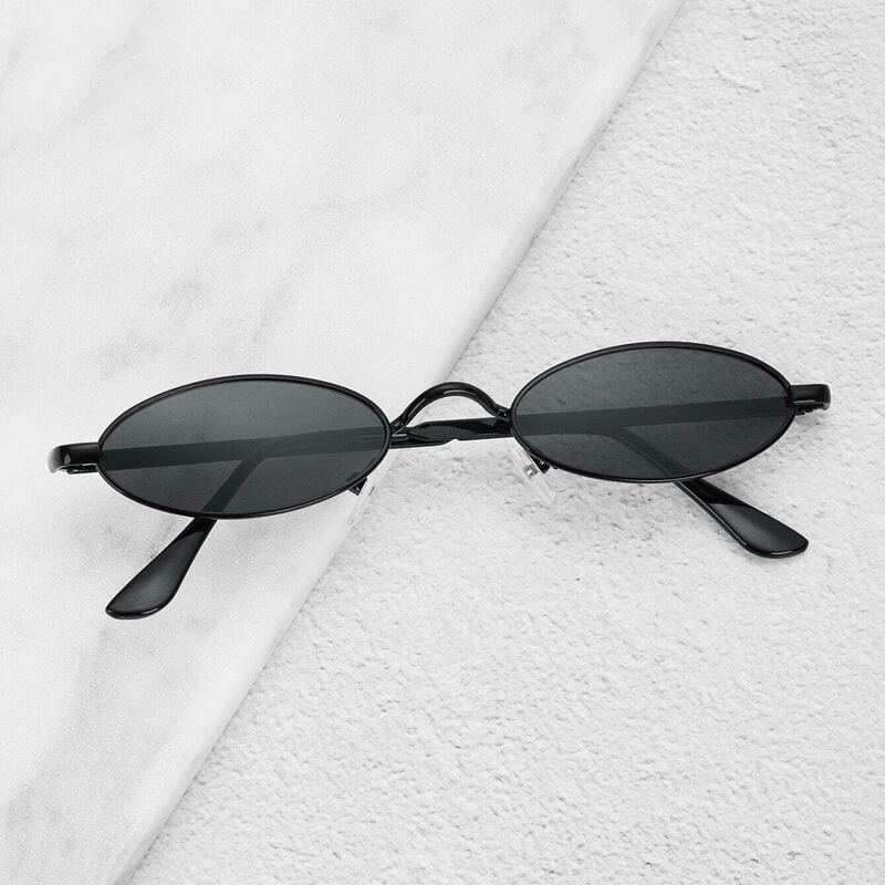 

Oval Frame Sunglasses