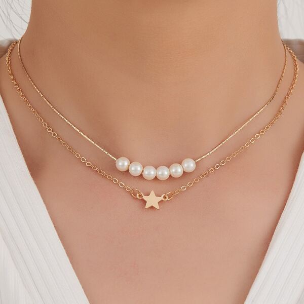 

2pcs Star & Faux Pearl Decor Necklace, Gold