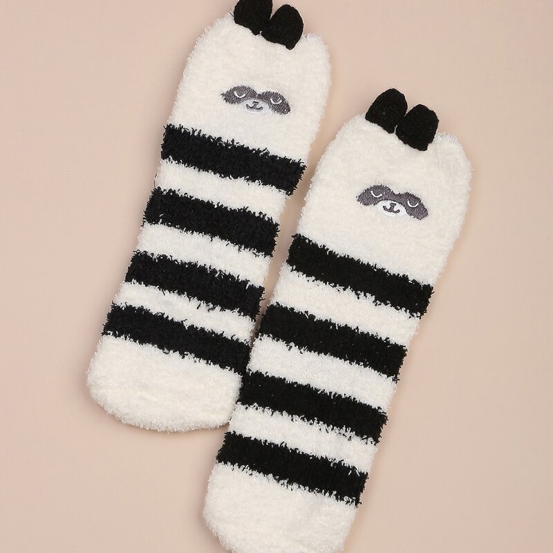 

1pair Striped Fuzzy Socks, Black and white