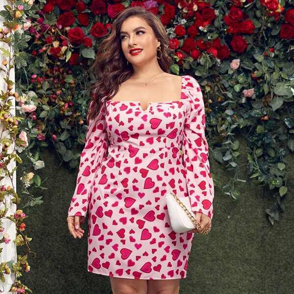 

Plus Notched Heart Print Fitted Dress, Pink