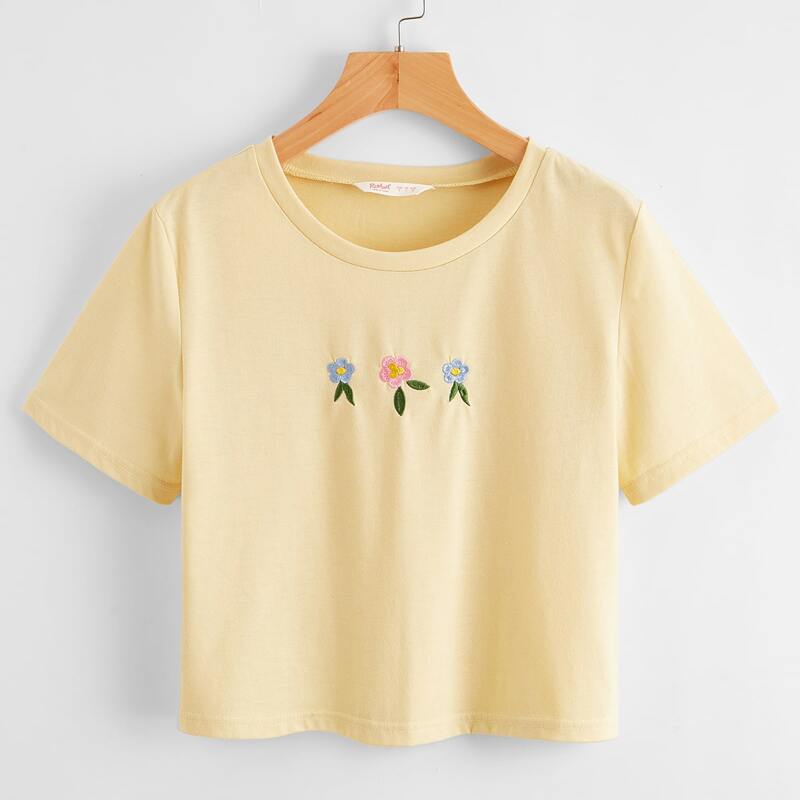 

Flower Embroidery Crop Tee, Yellow