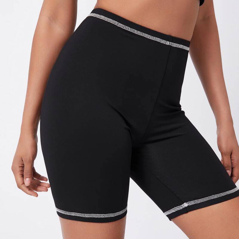

Contrast Stitching Trim Biker Shorts, Black