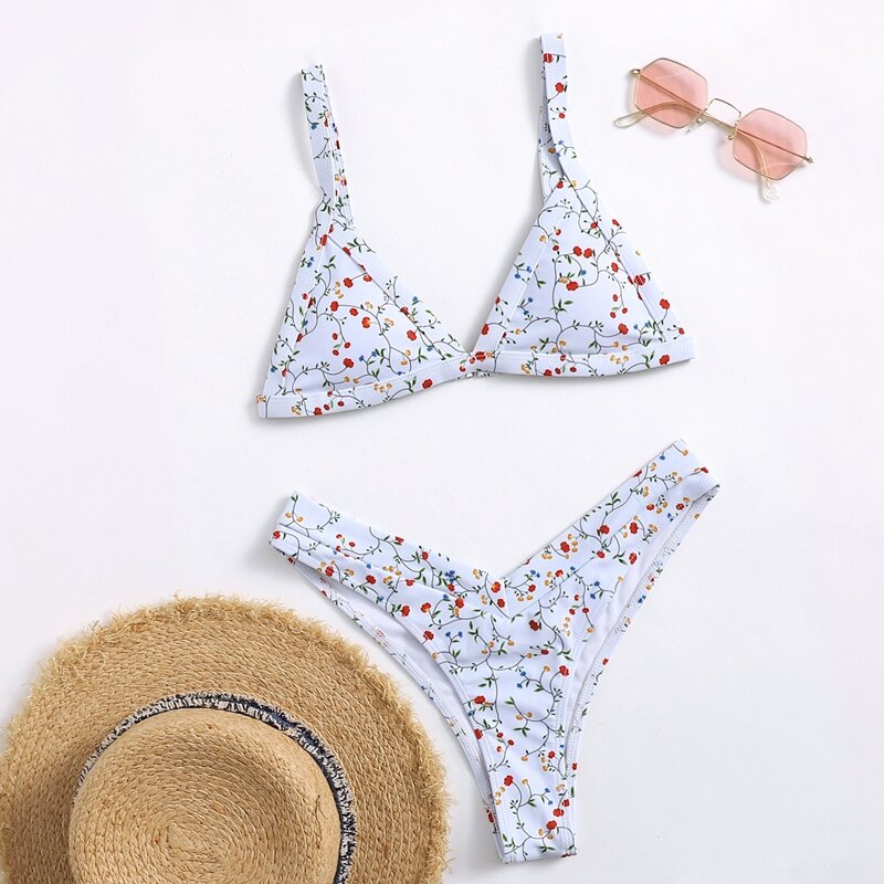 

Ditsy Floral Triangle Bikini Swimsuit, White