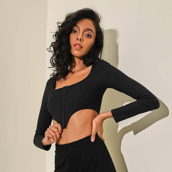 

Scoop Neck Zip Up Asymmetrical Hem Tee, Black