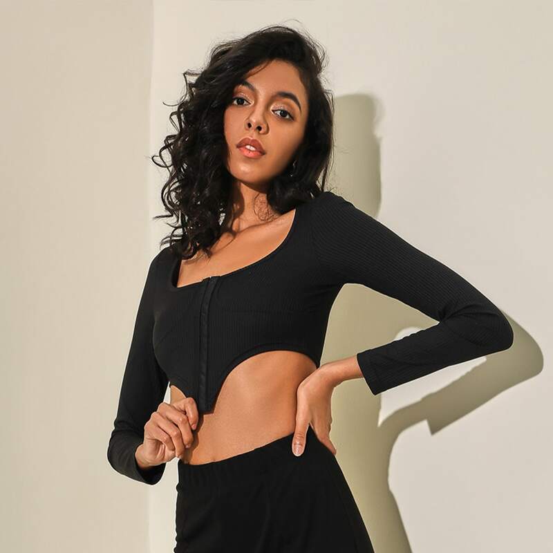 

Scoop Neck Zip Up Asymmetrical Hem Tee, Black
