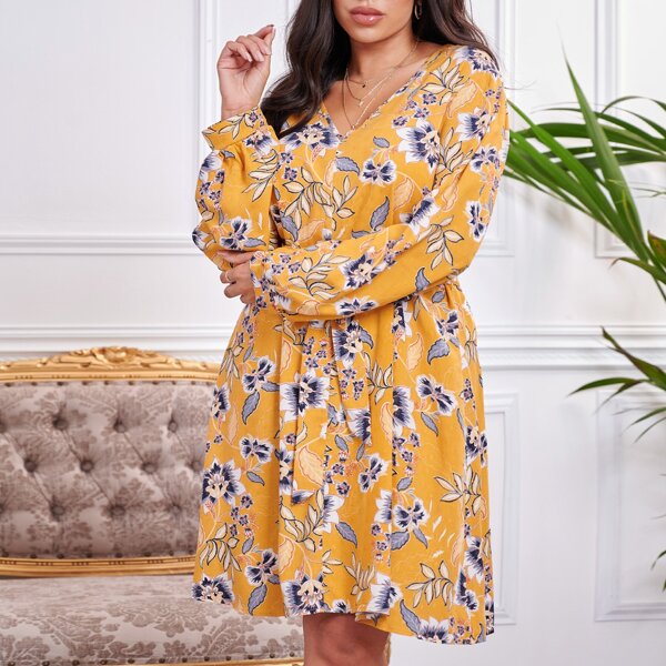 

Plus Floral Print V-neck Belted Dress, Yellow