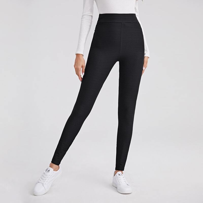 

Ruched Back Solid Leggings, Black