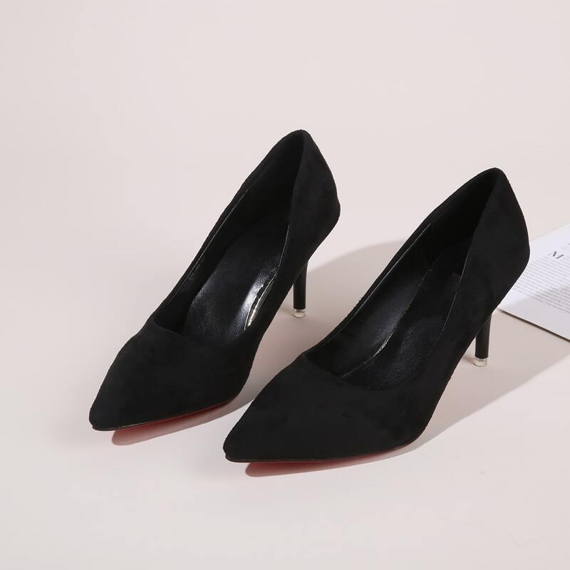 

Pointed Toe Stiletto Court Heels, Black