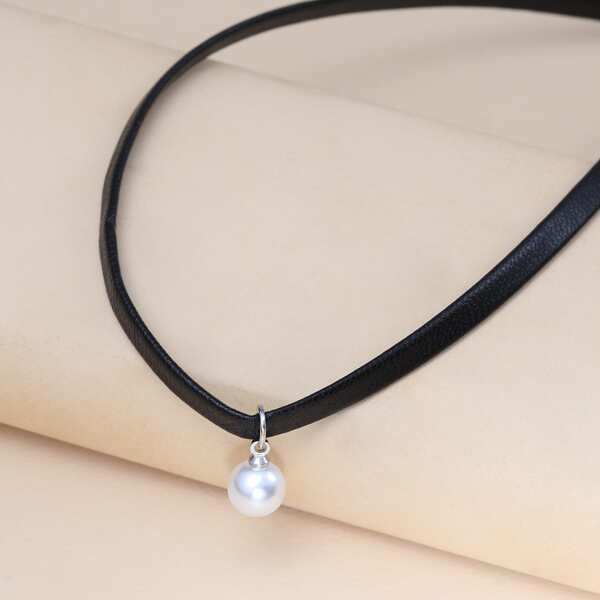 

Faux Pearl Charm Necklace, Black