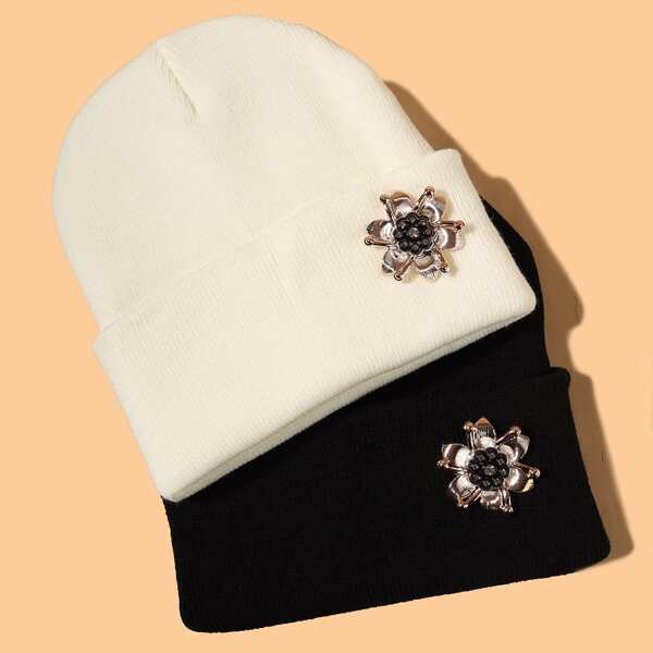 

2pcs Flower Decor Knit Beanie, Multicolor