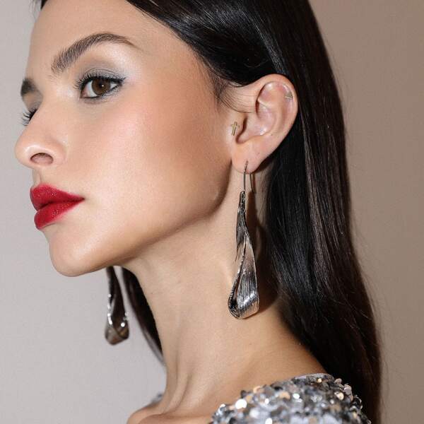 

Structured Drop Earrings, Silver
