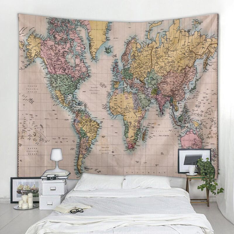 

Map Print Tapestry, Multicolor